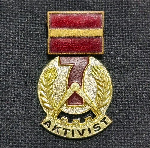 Auszeichnung ddr aktivist des - auszeichnung, ddr:
