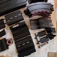 Carrera Go!!! - Rennbahn - Auto - Set - Straßen - Spielzeug - 74 tlg. 