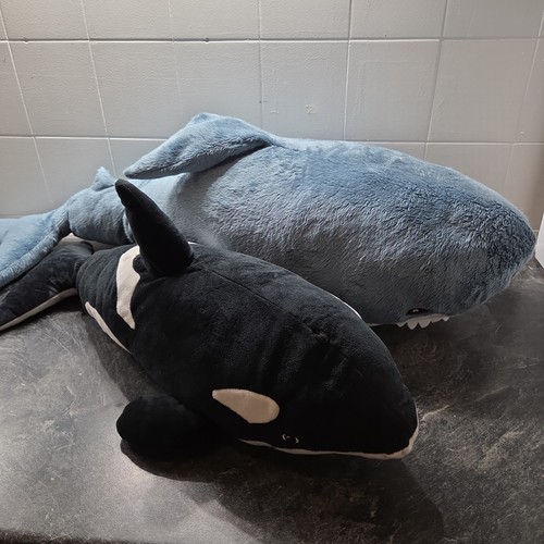 Ikea blavingad orca wal - wal, 2022