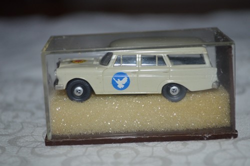 Brekina merceds 190 - 1:87,