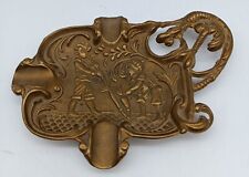 Aschenbecher, Bronze, Relief mit Drachen und Pfeifenrauchern