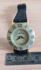 Damenarmbanduhr Fossil mit Stein Lünette und Lederband schwarz