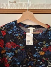 Schönes Kleid Bunt Mit Langen