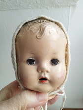 Antiker süßer Puppenkopf aus