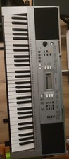 Yamaha PSR E353 Keyboard Piano Gebraucht Mit Zubehör Und Tragetasche
