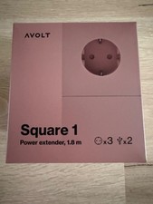 Avolt Square 1 Steckdosenwürfel Design mit USB-C, 1,8m Kabel, New Pink