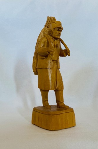 Holzsammler geschnitzt 20cm - geschnitzt,,