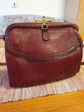 Damen SCHULTERTASCHE Bordeauxrot BÜGELTASCHE