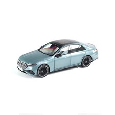 1:18 Modellauto E-Klasse W214 Limousine AMG Line Verdesilber Original Mercedes-B
