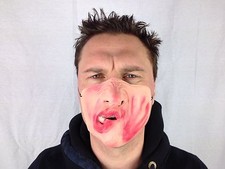 Lustig Halbes Gesicht Geschlagen Wangen Maske Witz Rot Kostüm Party