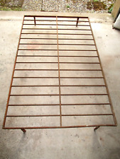 Altes Fenstergitter Rankgitter Rankhilfe