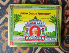 Zigarettendose Simon Arzt leer