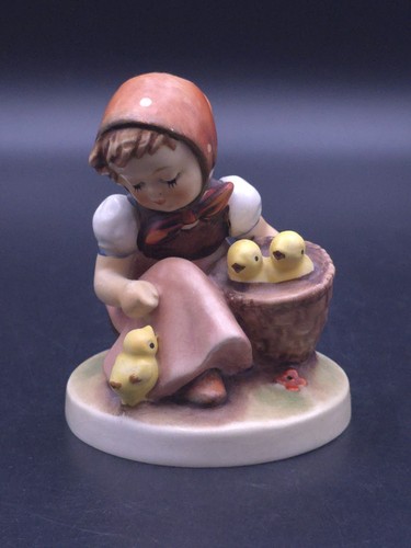 Vintage hummel goebel - goebel, girl