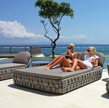 Design Rattan Lounge Bett 