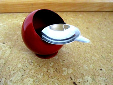 Quist  Kugelaschenbecher  Zigaretten Aschenbecher rot Klappaschenbecher vintage