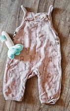 Rosa Strampler Häschen