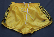 Umbro Nylon Fußball Shorts