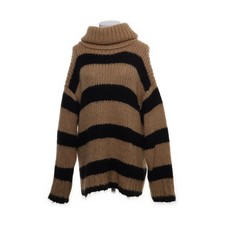 Zara, Rollkragenpullover