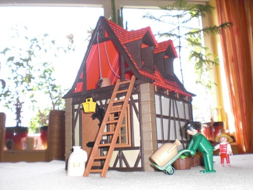 Playmobil fachwerkhaus klicky - playmobil,