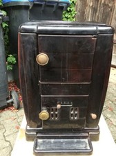 schwarzer Beistellofen, für Holz, Kohle mit Grundplatte,42x 22x67, 