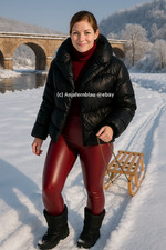 Berghaus Daunenjacke Schalkragen Designerstück 44  shinynylon Glanznylon