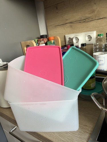 Tupperware großer - 2x,