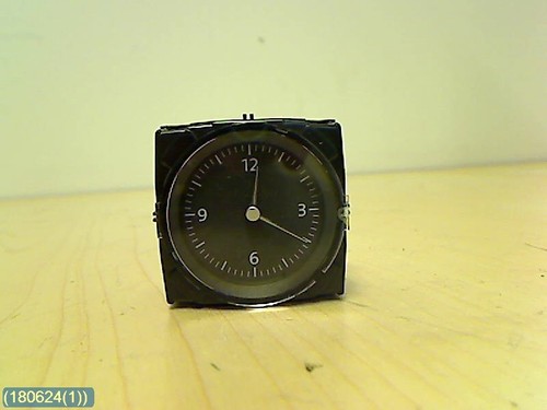 Uhr volkswagen passat 15 19 - -,