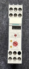 Siemens Multifunktions Zeitrelais 7PU 4320 2BN20 0.5s-100h