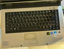 Laptop Notebook Samsung NP-R55 Intel Core2 Duo Ohne Festplatte ohne Netzteil