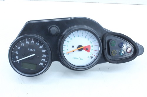 Suzuki 650 99 02 - sv, av