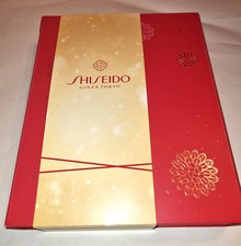 Shiseido  Adventskalender  2024 leer zum Selbstbefüllen