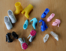 ###8 Paar Schuhe für BARBIE