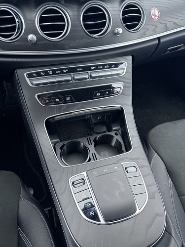 Mercedes w213 s213 cupholder - w213,
