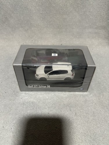 Norev golf v 5 - 1:43, vw