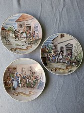 3 Lichte Fine China Wandteller