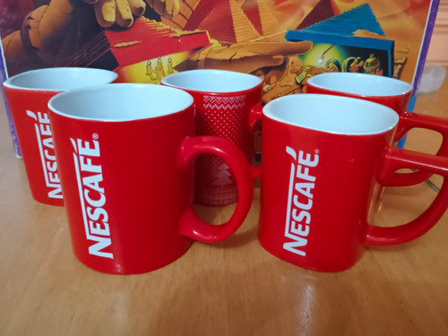 Nescafé werbetassen becher - nescafé, werbetassen/becher