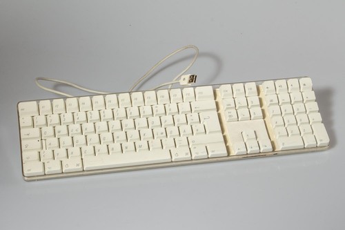 Apple pro keyboard a1048 - pro,