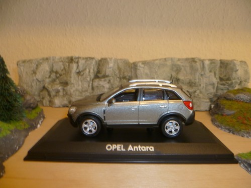 Modellauto opel antara suv - modellauto,,
