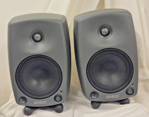 Genelec 8030a - 2×,