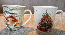 Zwei Weihnachtstassen vom