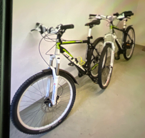 Mountain bikes fuji nevada - bikes,