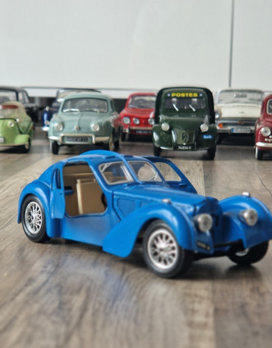 Bburago bugatti atlantic - bugatti,