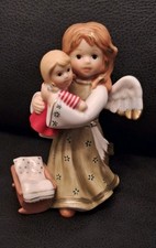 Goebel Engel mit Puppe 41248