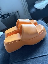 NEWD Tamaris Pantolette Clogs Leder orange 37, Top