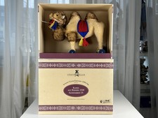 Steiff Tier 420061 Kamel auf Rädern 29 x 35 cm mit OVP in Top Zustand