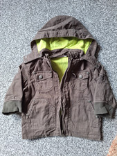 Jacke Gr 80 gefüttert mit Kapuze von Inscene babies - top Zustand