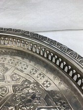 Tablett Metall silberfarben tolle Muster feine Arbeit orientalisch signiert 37cm