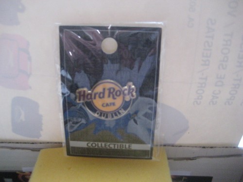 Original hard rock cafe pin - cafe,