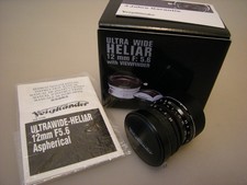 Objektiv "Voigtländer Heliar