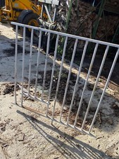 Pferdestall Boxen, Gitter, Tür